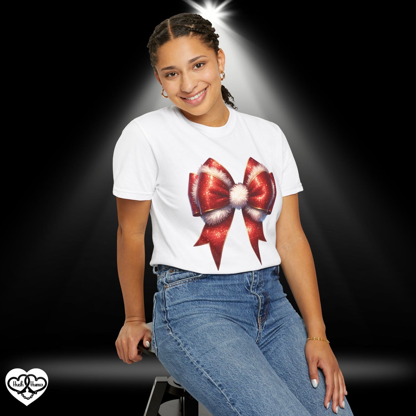 Be Santa’s Favorite Gift Tee – Wrapped Up Bow Tie Christmas Shirt, Funny Adult NSFW Holiday Party T-Shirt