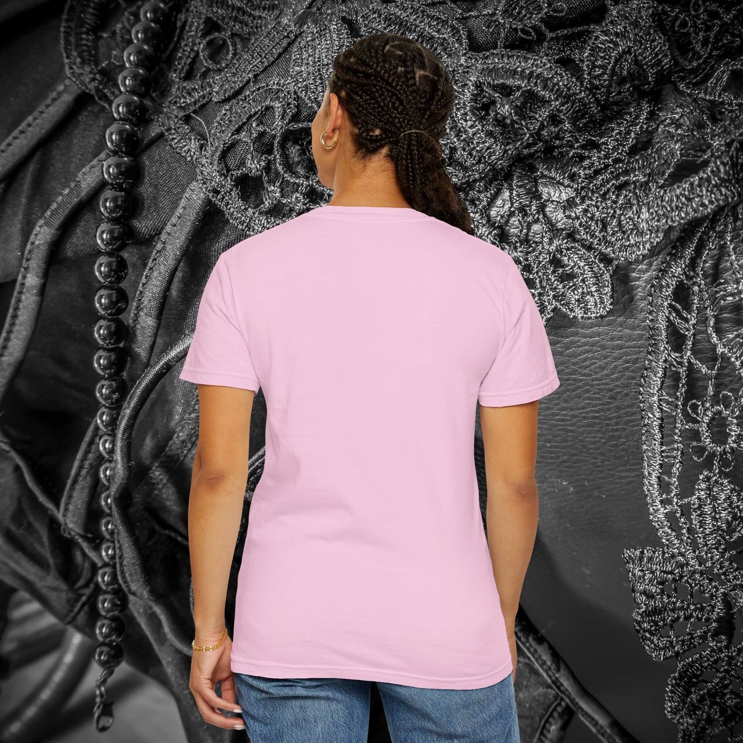 C*ck Pit Below | Bold Adult Humor Shirt for Naughty Gift Swaps or for the daring who like bold fashion