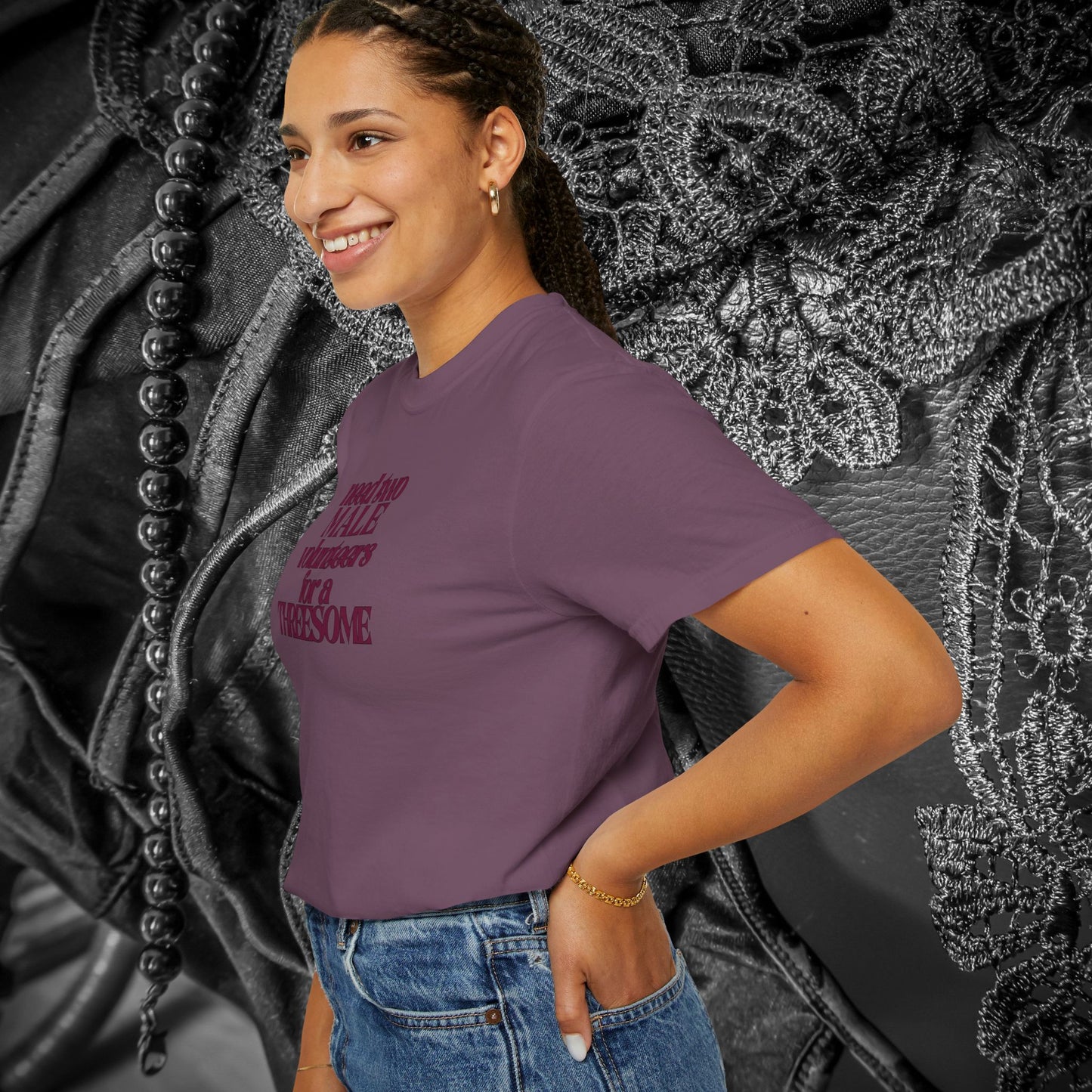 Need Two Male Volunteers for a Threesome T-Shirt – Single Woman Dirty Humor Tee