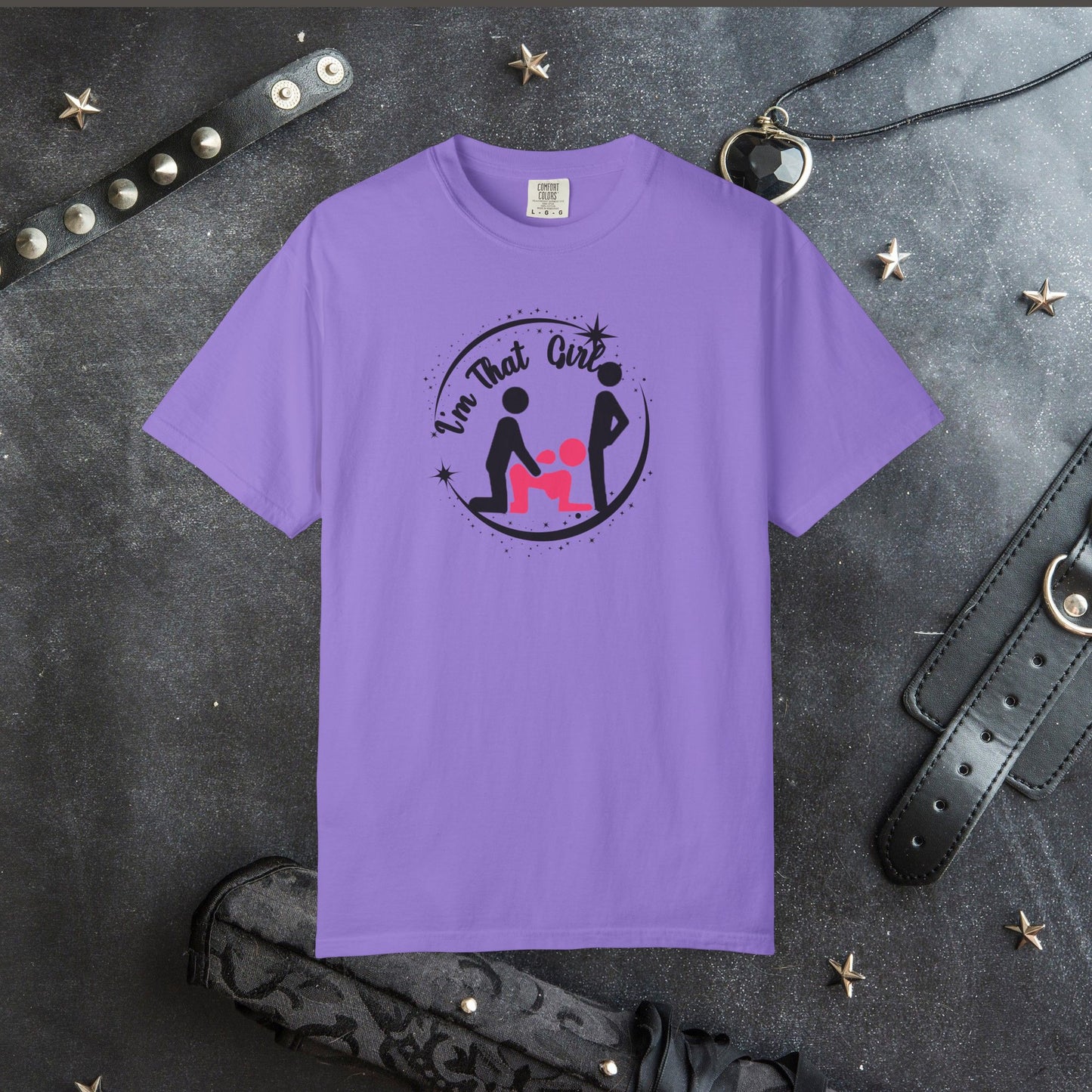Funny Threesome Tee – Naughty Women’s Adult Humor T-Shirt, Sassy Offensive Meme Top, I’m That Girl Summer Party Shirt