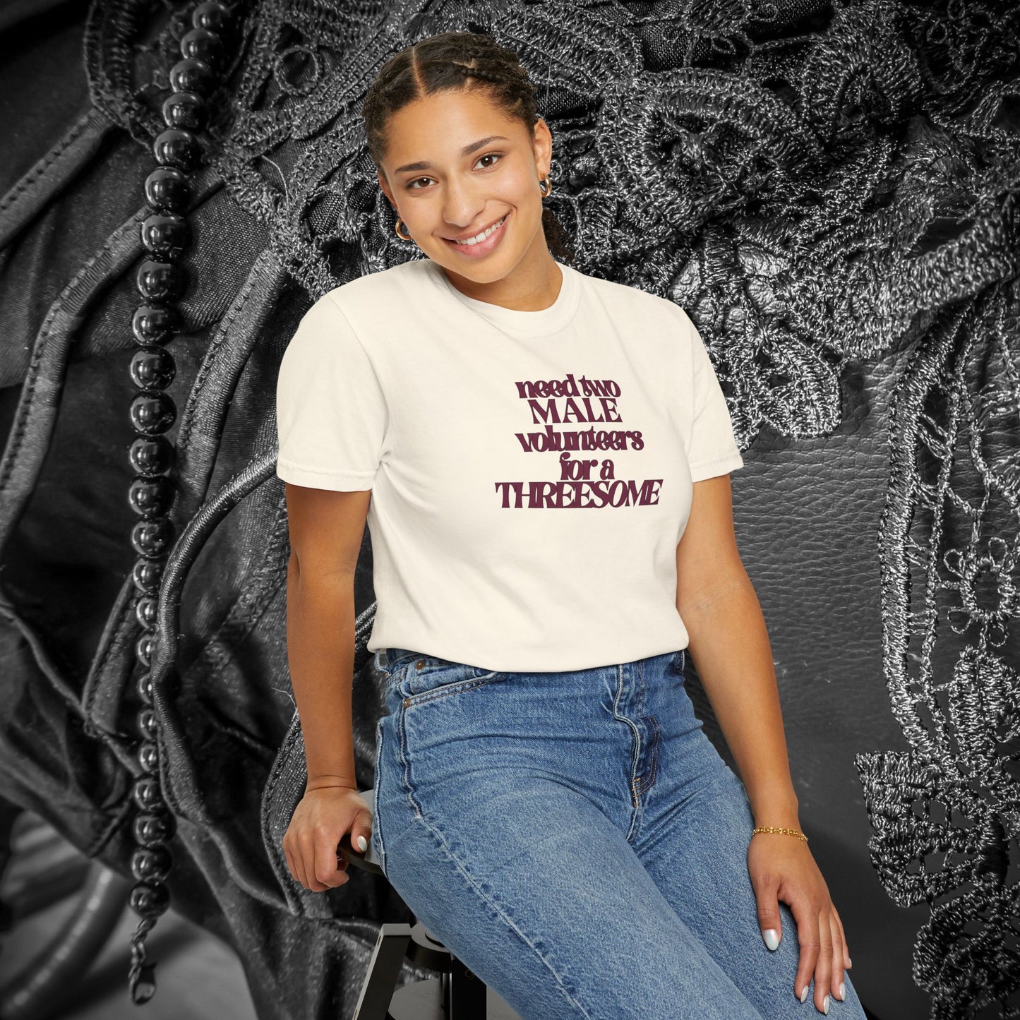 Need Two Male Volunteers for a Threesome T-Shirt – Single Woman Dirty Humor Tee