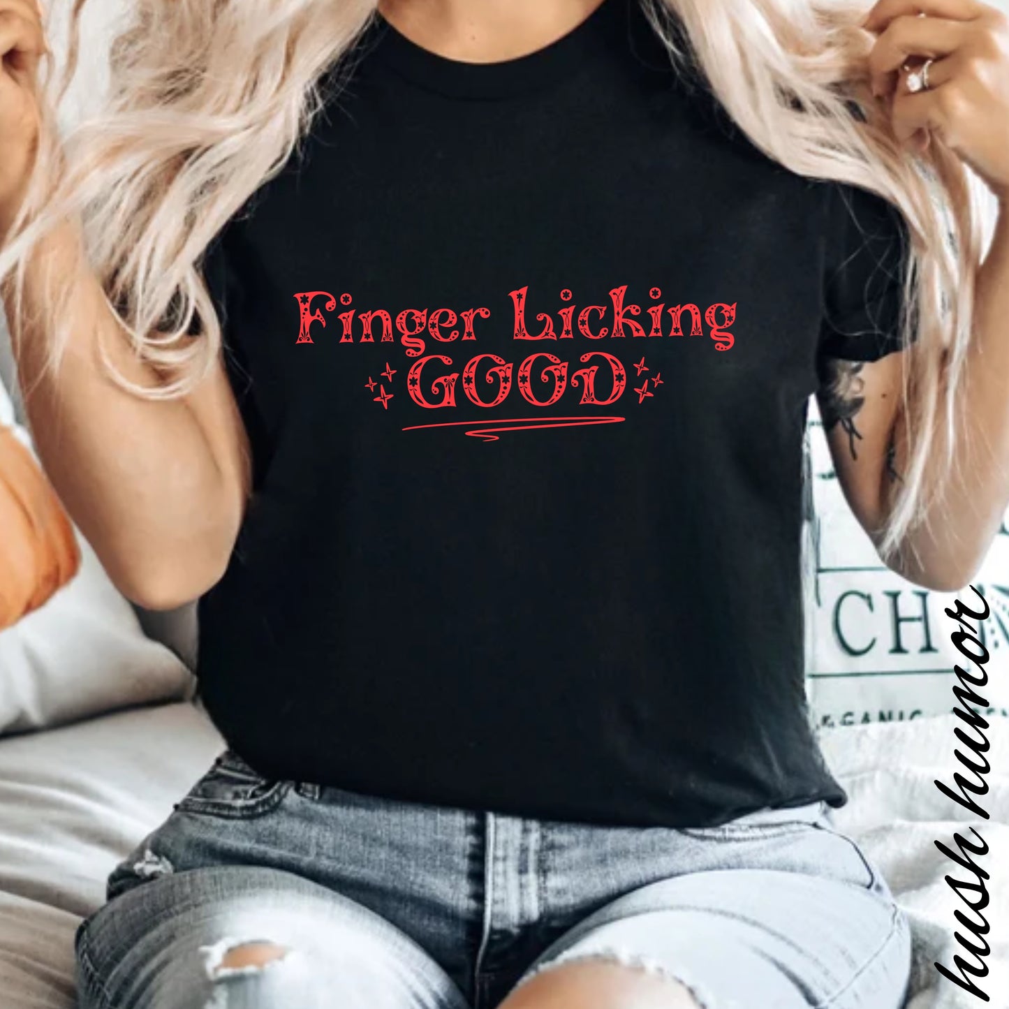 Finger Licking Good Naughty Women’s T-Shirt – Funny Comfort Colors Tee, Inappropriate Adult Humor Gift