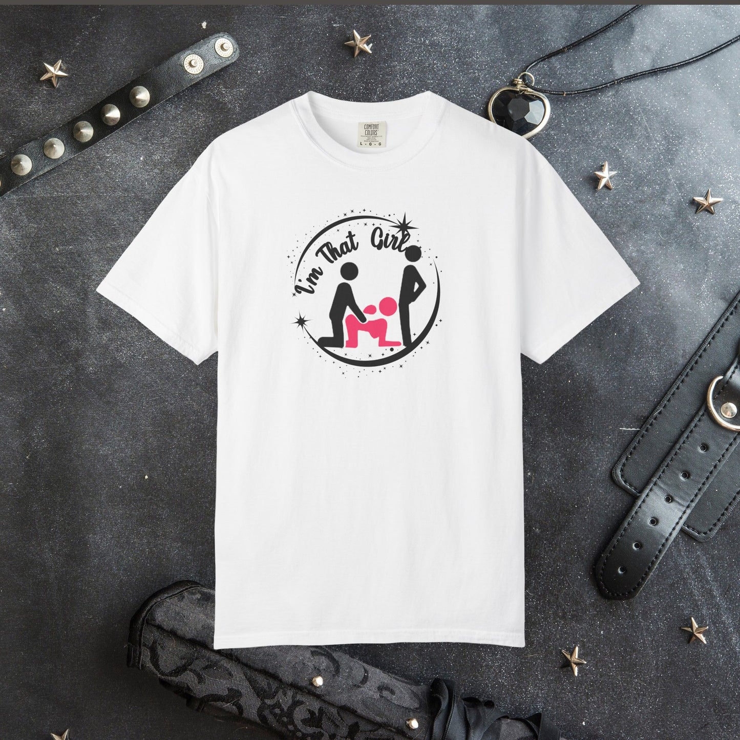 Funny Threesome Tee – Naughty Women’s Adult Humor T-Shirt, Sassy Offensive Meme Top, I’m That Girl Summer Party Shirt