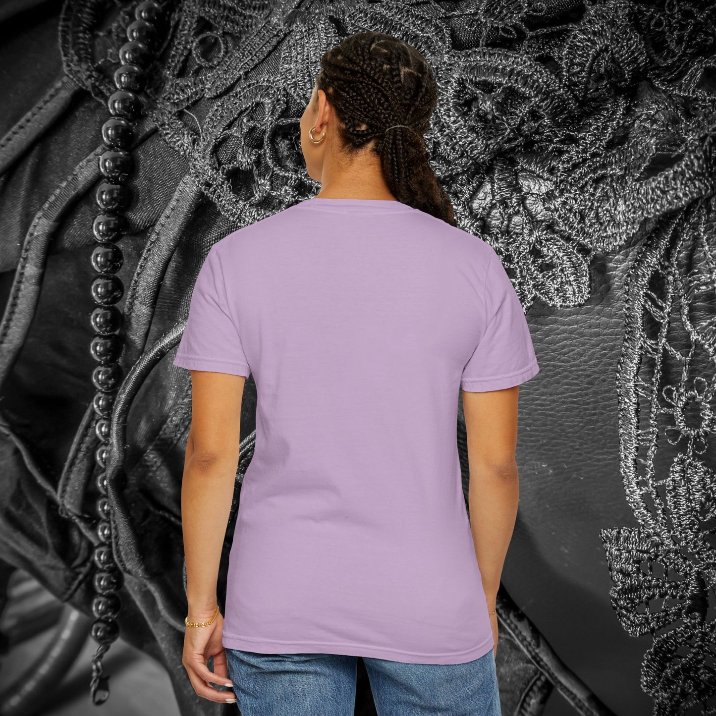 Need Two Male Volunteers for a Threesome T-Shirt – Single Woman Dirty Humor Tee