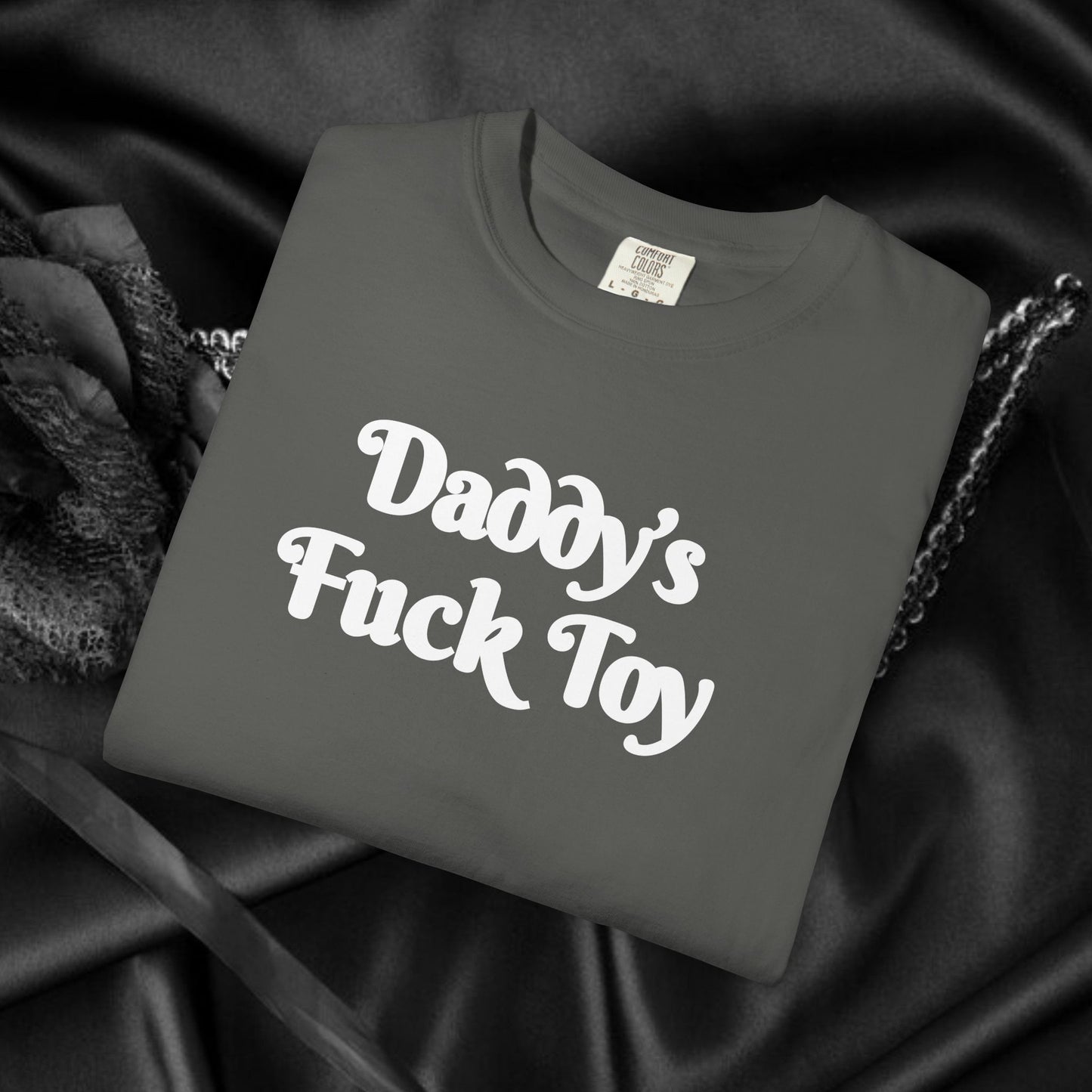 Daddy’s F*ck Toy Shirt – Kinky Submissive Apparel for Women, Hot Wife Sex Party Tee, Risqué Adult Shirt, NSFW Trendy BDSM Clothing
